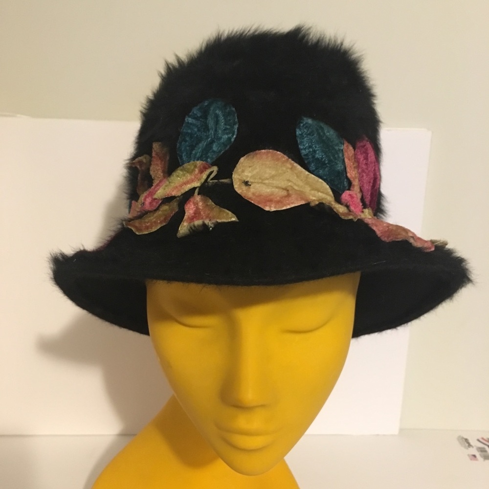 1960’s Lazarus leaf hat